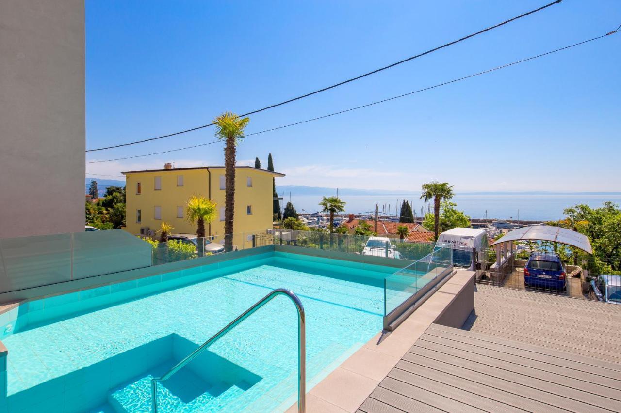 Apartments Rona Erea Ičići Exteriér fotografie