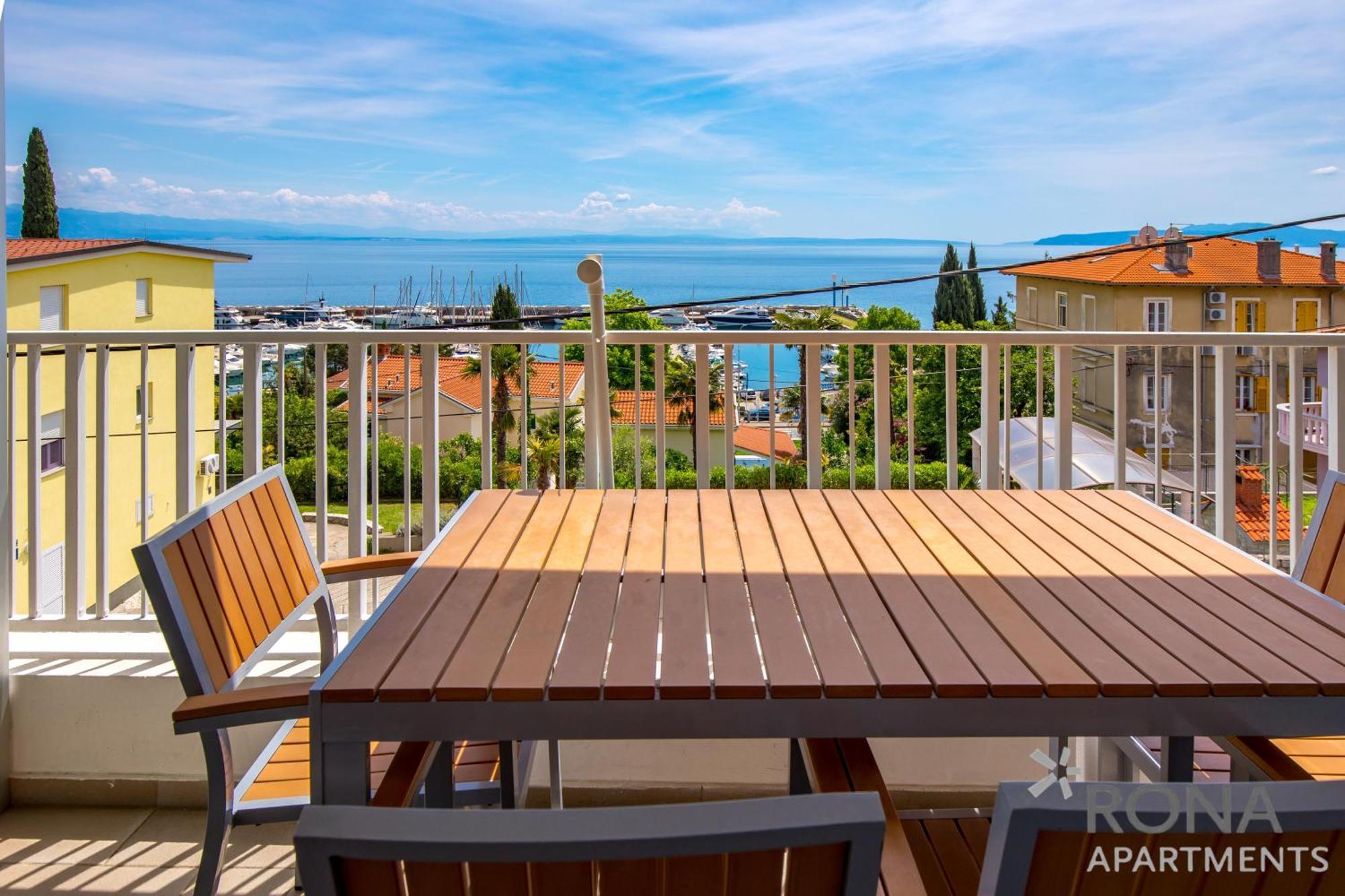Apartments Rona Erea Ičići Exteriér fotografie