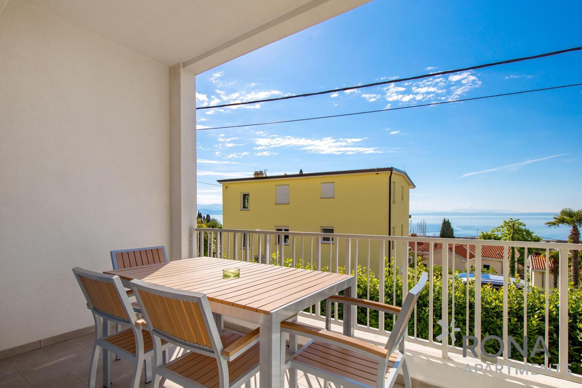Apartments Rona Erea Ičići Exteriér fotografie
