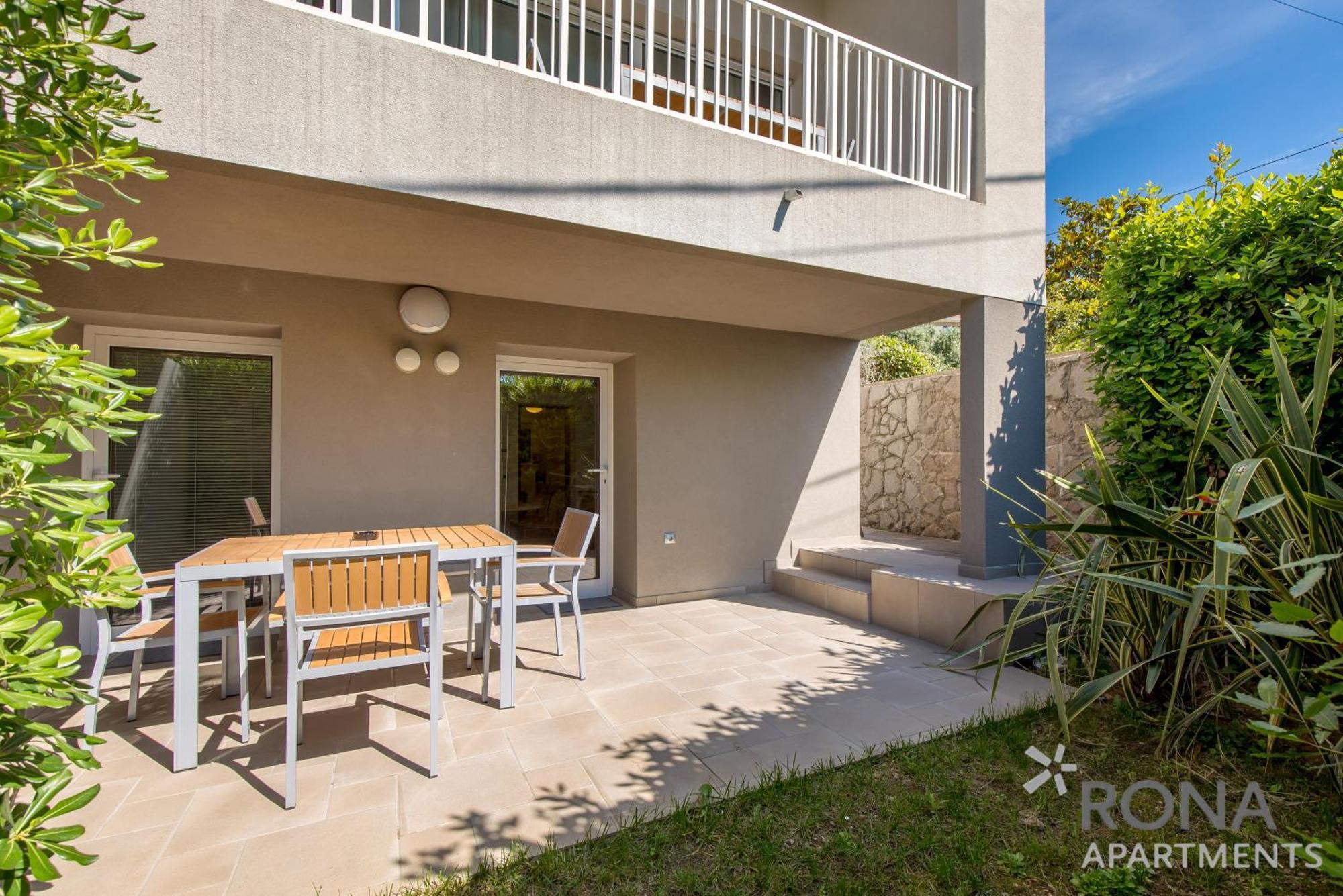 Apartments Rona Erea Ičići Exteriér fotografie