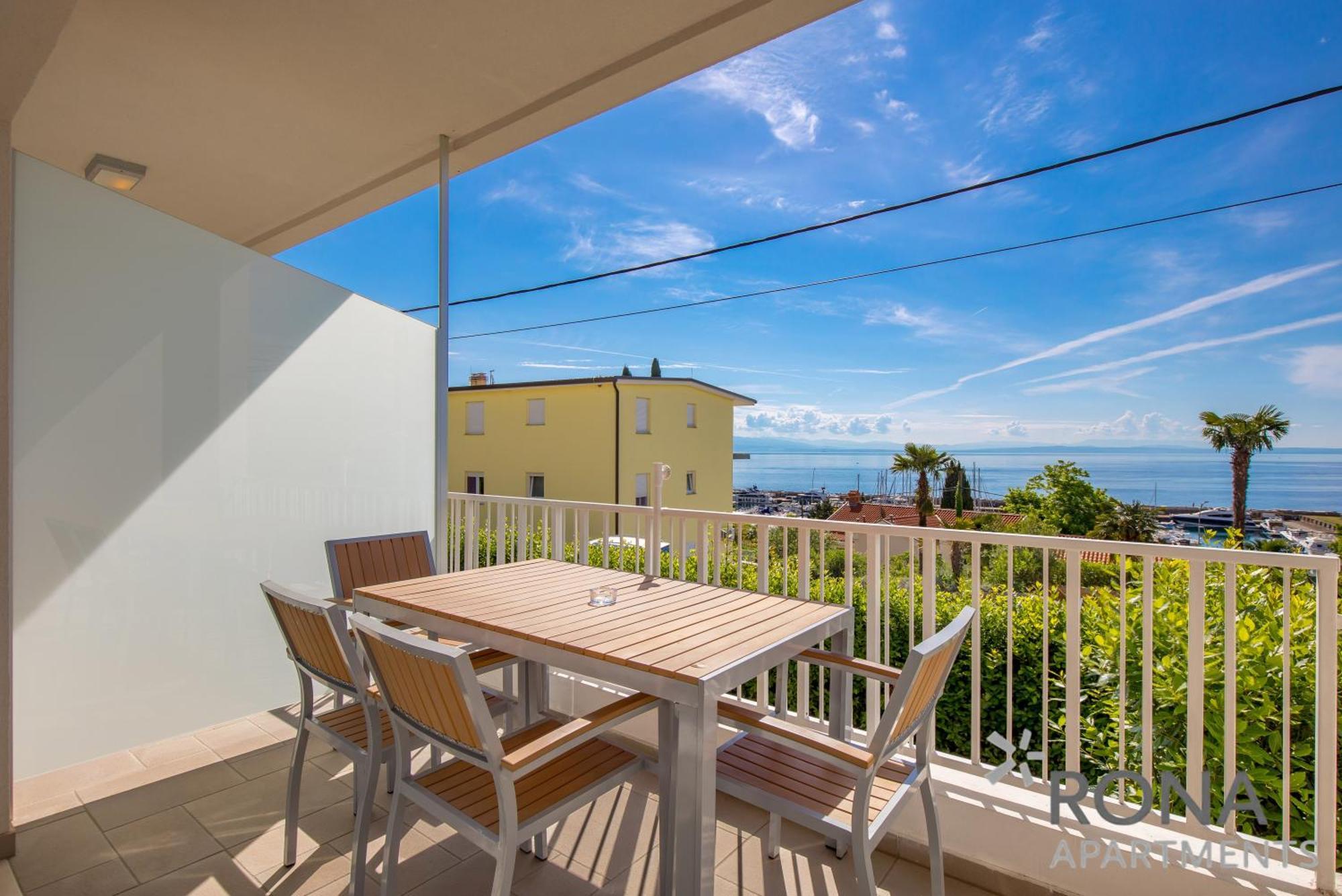 Apartments Rona Erea Ičići Exteriér fotografie